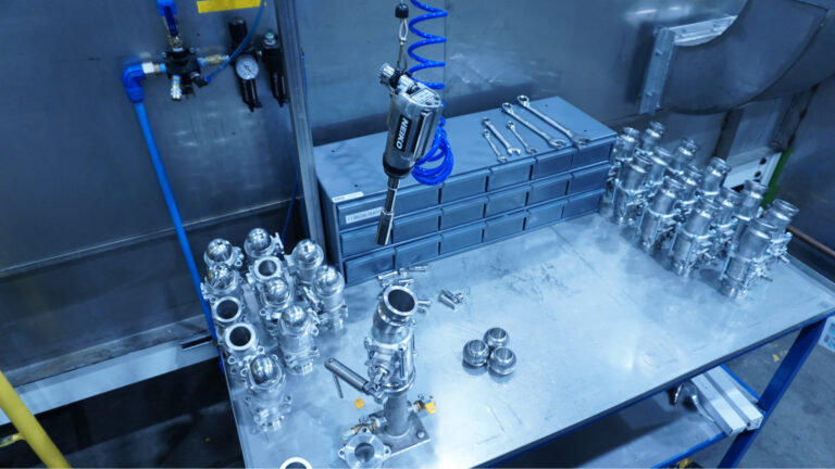 Component_Assembly_Cleaning_Center1